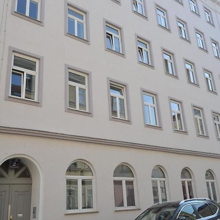 Goldfisch Apartment Taborstrasse Viyana Dış mekan fotoğraf